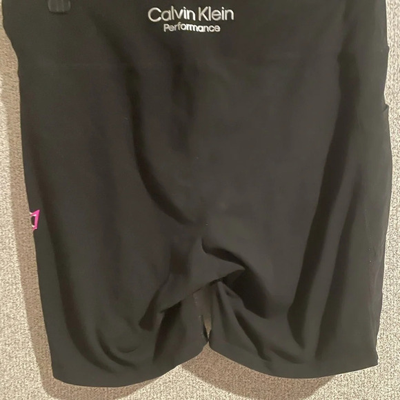 Calvin‎ Klein Performance biker tights. Size 2xl - Picture 3 of 5